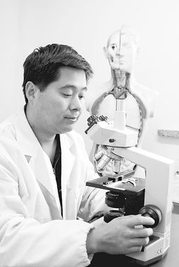 法医王彦峰 业精于勤的骄人业绩